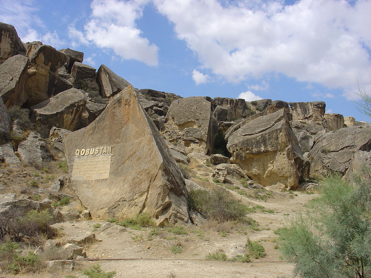 GOBUSTAN & MUD VOLCANOES TOUR VIP transfer luxury experience historic landmarks