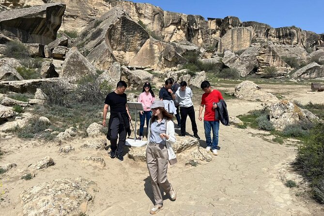 GOBUSTAN & MUD VOLCANOES TOUR VIP transfer luxury experience historic landmarks