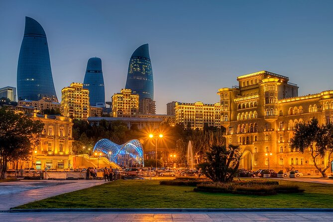 BAKU CYCLING & WALKING TOUR VIP transfer luxury experience historic landmarks