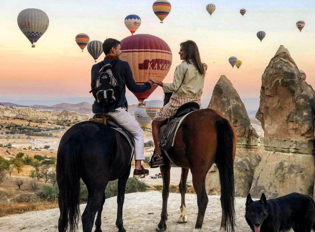 CAPPADOCIA HORSEBACK RIDING TOUR sunset view VIP transfer luxury experience