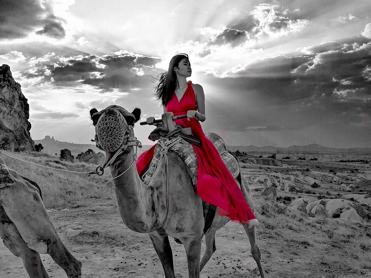 CAPPADOCIA CAMEL SAFARI TOUR sunset view VIP transfer luxury experience