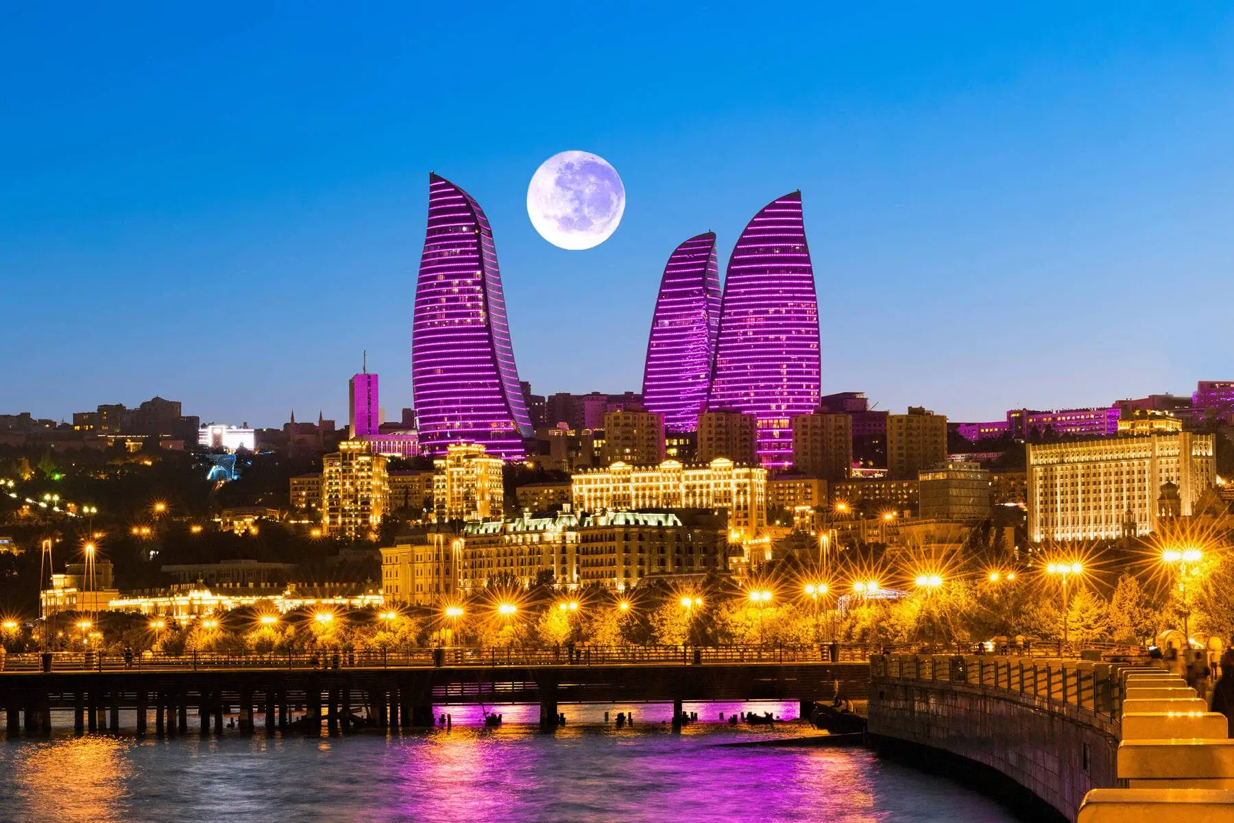 BAKU TECHNOLOGY & MODERN ARCHITECTURE TOUR VIP transfer luxury experience city skyline