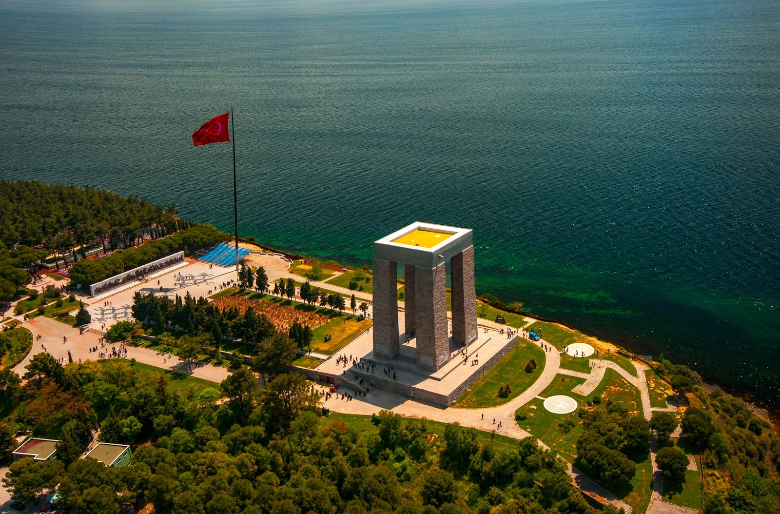 Istanbul to Çanakkale & Gallipoli Tour VIP transfer luxury experience historic landmarks