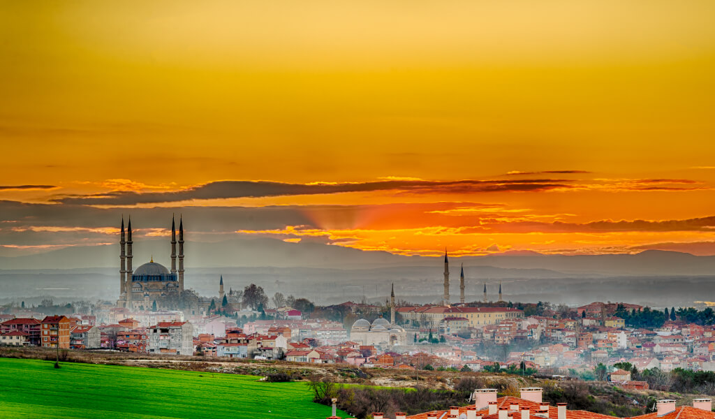 Day Trip from Istanbul to Edirne tour VIP transfer luxury experience historic landmarks